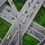 Vista aérea de una intersección vial con señalización explicativa